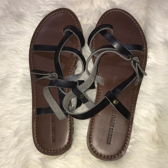 Mossimo Supply Co. Shoes - Target Mossimo Black & brown strappy sandals 5/6